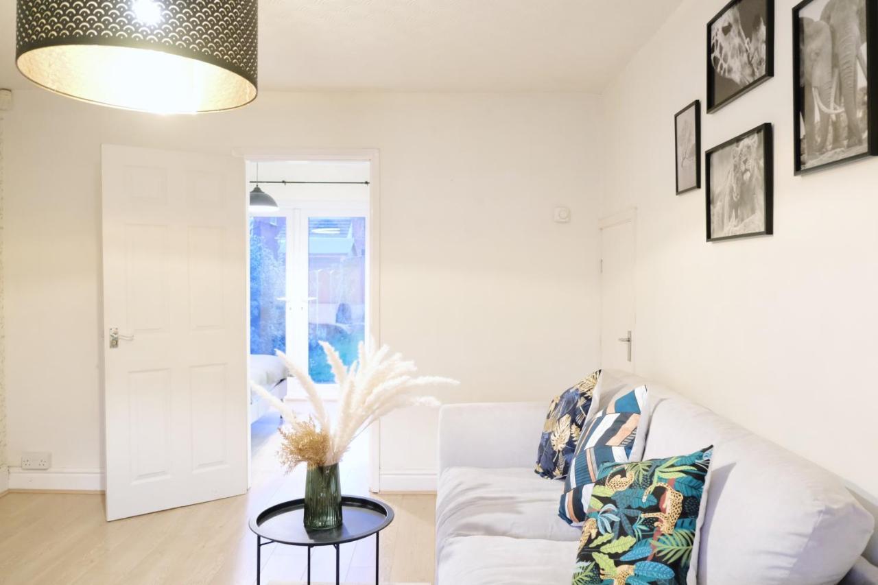 Bee Stays - Maliston House Great Sankey Экстерьер фото